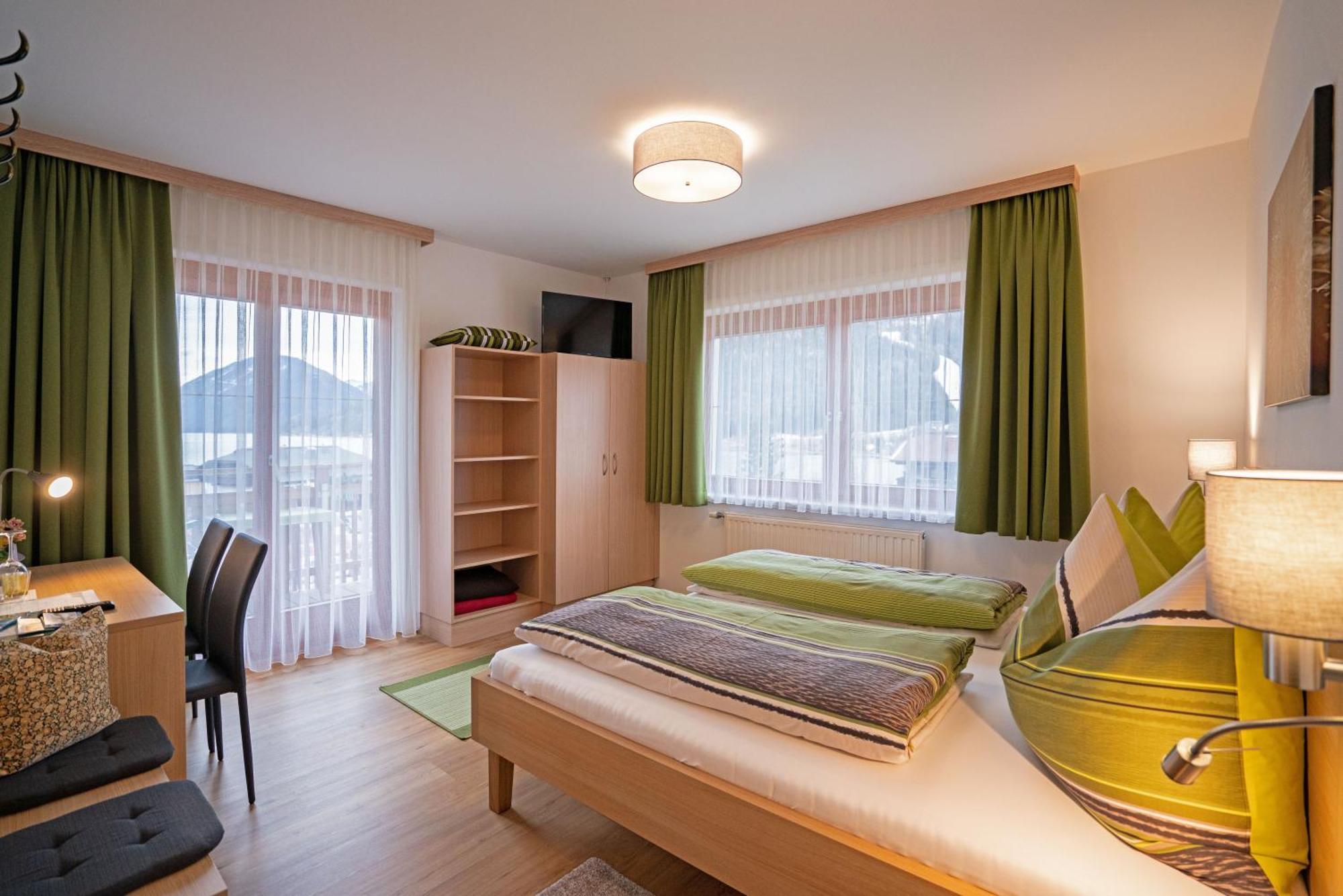 Haus Lackner Am Weissensee In Kaernten 외부 사진