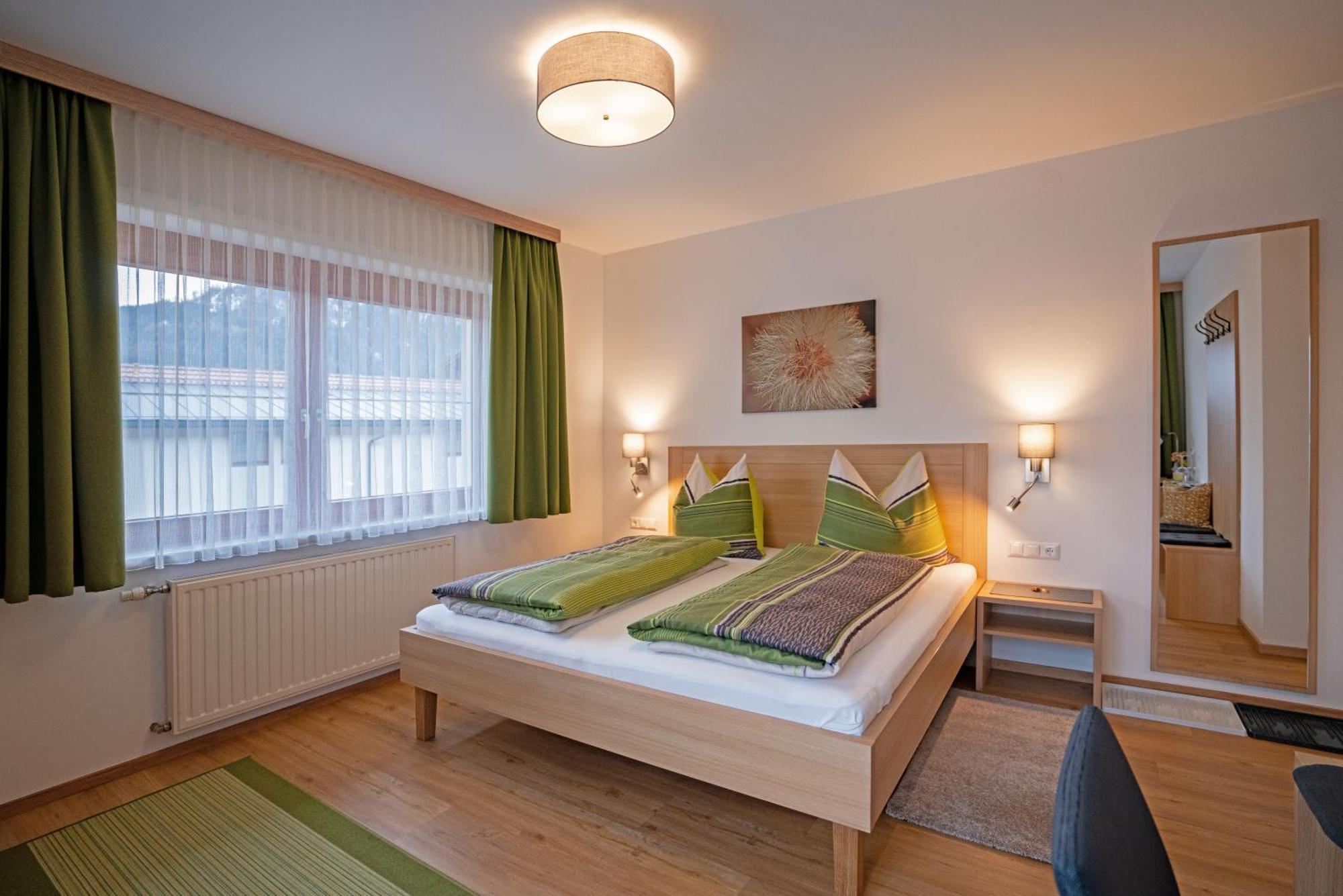 Haus Lackner Am Weissensee In Kaernten 외부 사진
